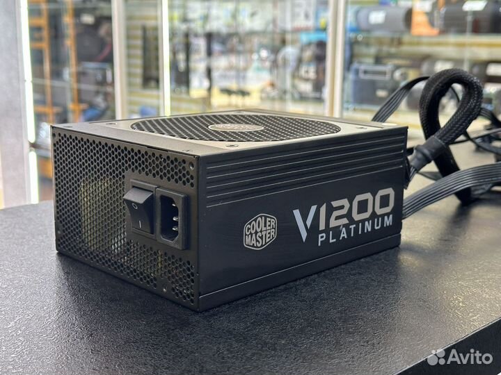 Блок питания Cooler Master V1200 Platinum