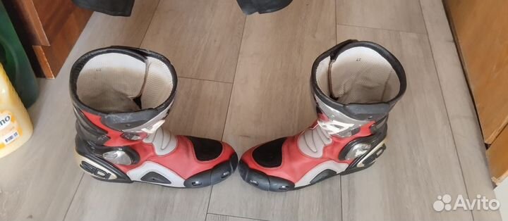 Мотокомбинезон мужской