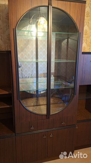 Стенка в гостиную