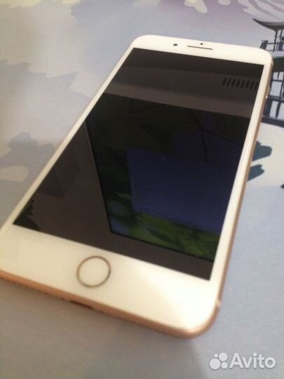 iPhone 8 Plus, 64 ГБ