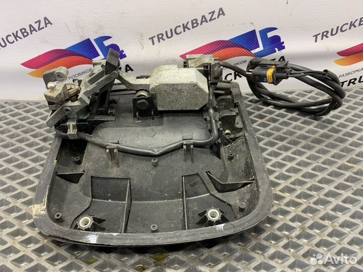 Ручка двери наружная правая