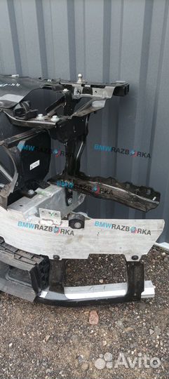 Передняя панель (телевизор) BMW i5 G60 2024