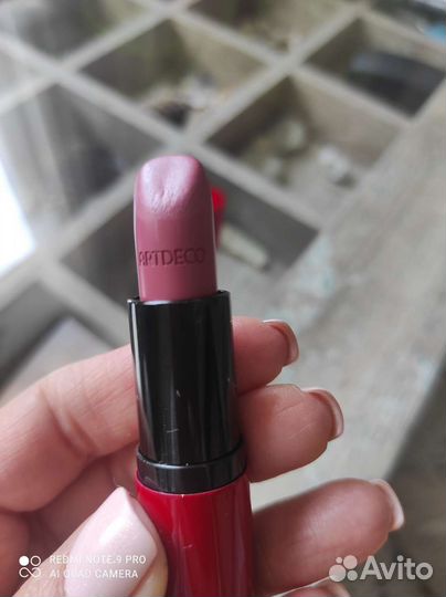 Artdeco помада