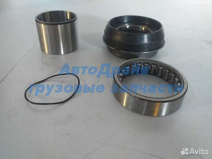 Втулка и сальник шруса для Мерседес и Ман