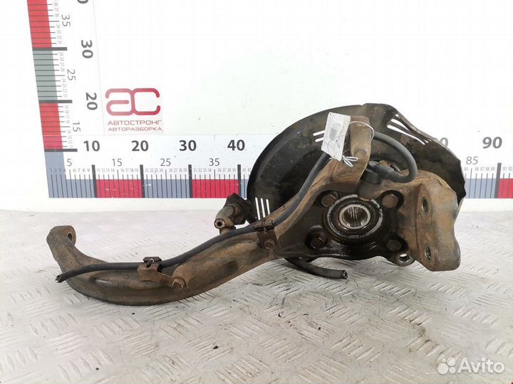 Ступица передняя правая Mitsubishi Galant 7 1997