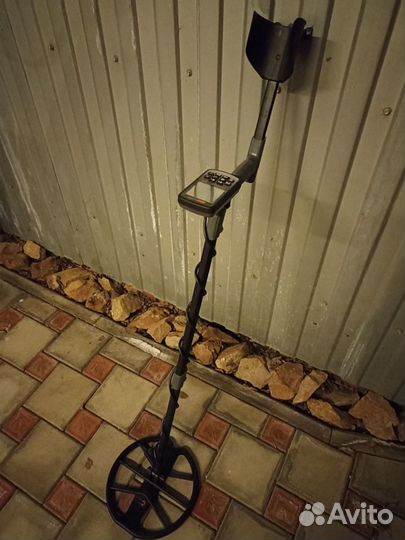 Металлоискатель Gold Hunter b75+Пинпойтер