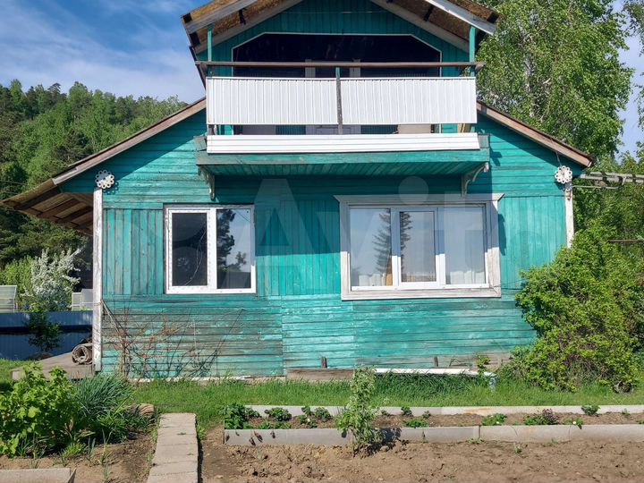 Дом 40 м² на участке 8 сот.