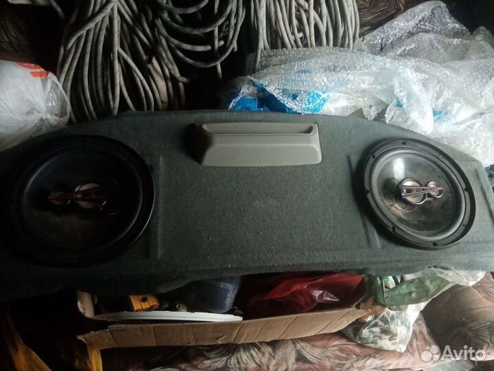 Акустическая система.полкой для приоры