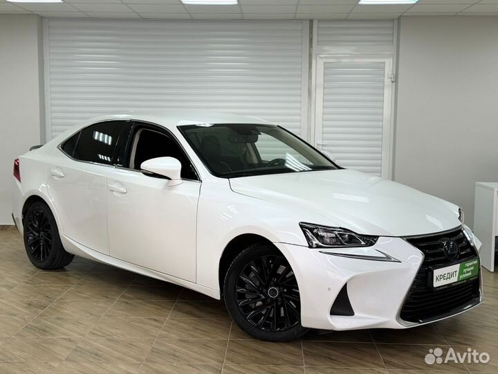 Lexus IS 2.0 AT, 2018, 135 823 км