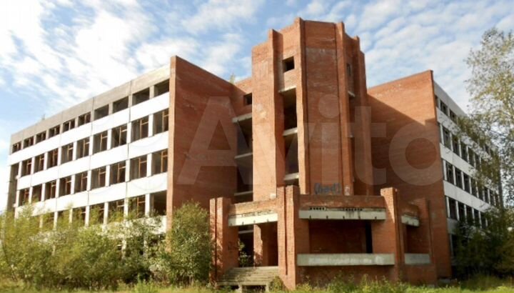 Свободного назначения, 5935.5 м²