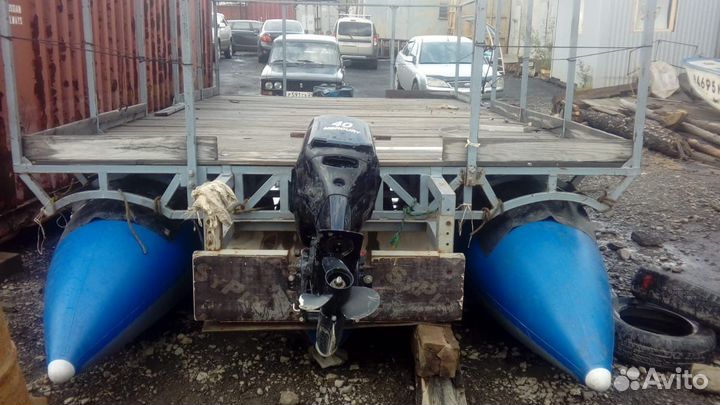 Двигатель для моторной лодки