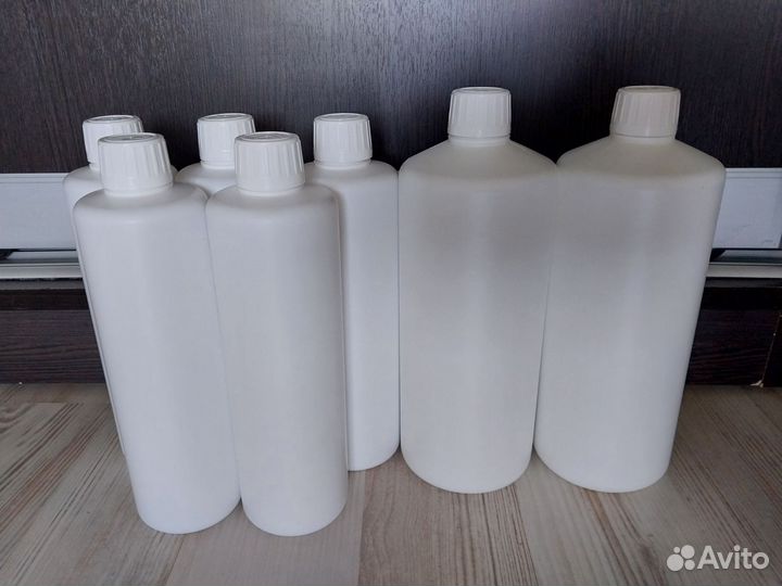 Бутылка из пищевого пластика 0,5л и 1л