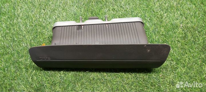 Подушка безопасности пассажира Renault Sandero