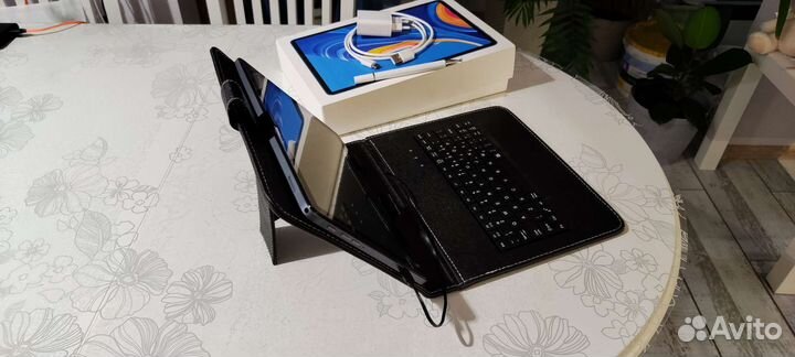 Планшет Pro23