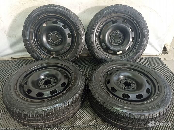 R15 Bridgestone Blizzak Revo GZ 185/60, PCD 4x100 DIA 54.1