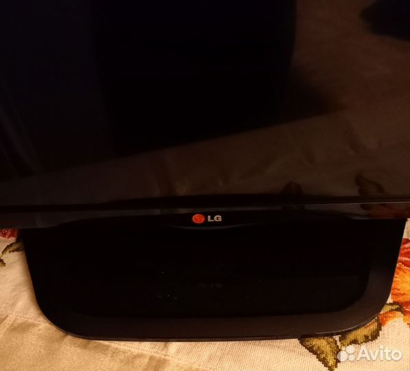Телевизор LG 42 дюйма