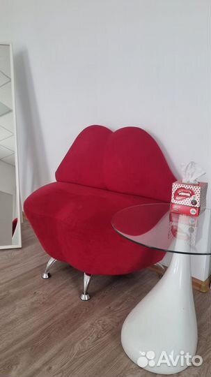 Продам дизайнерский диван