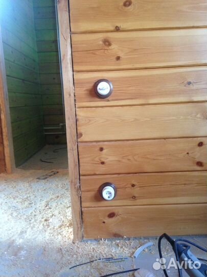 Электрик, электромонтаж, скрытая проводка в срубах