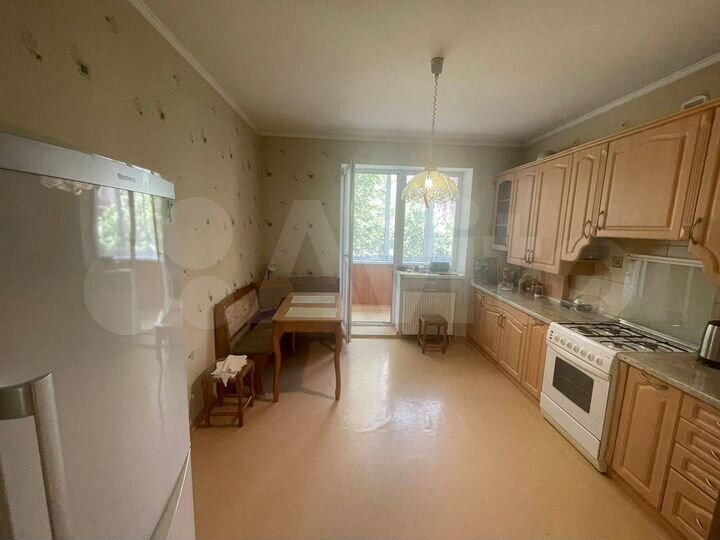 2-к. квартира, 61,9 м², 1/6 эт.