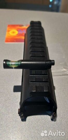 Пузырьковый уровень на карабин на планку вивера