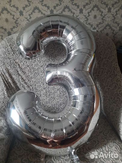 Надувной цифра 3