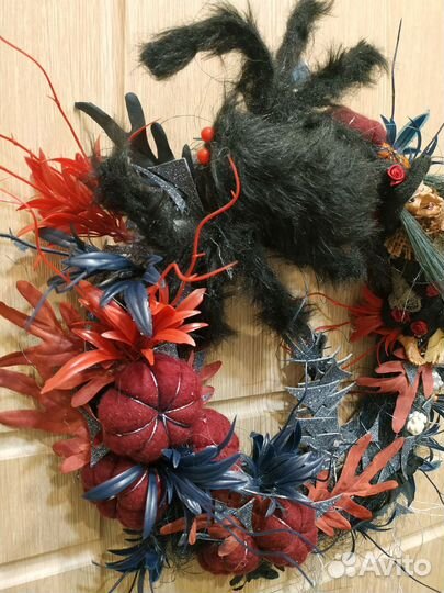 Венок на дверь Хэллоуин