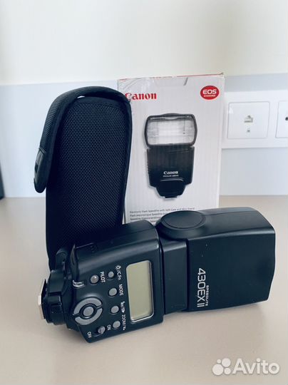 Вспышка камеры Canon seedlite 430EX II