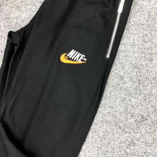 Штаны Nike