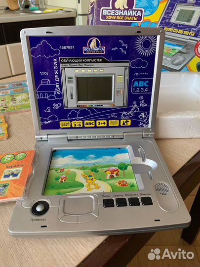 Обучающий детский компьютер