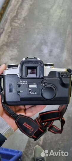 Пленочный фотоаппарат canon eos 50е с вспышкой