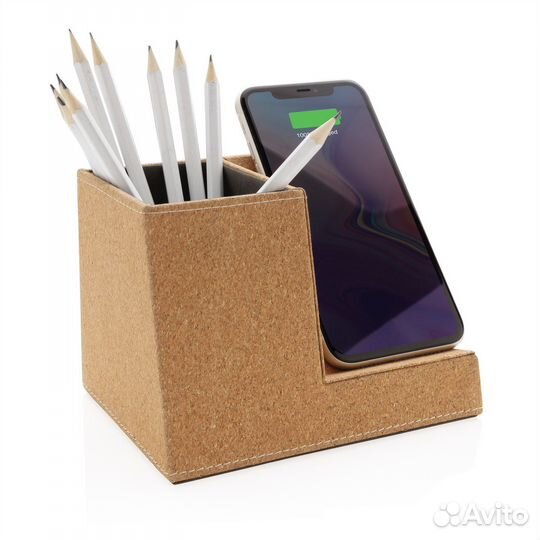 Док-станция для беспроводной зарядки с подставкой