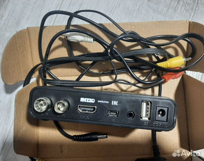 Цифровая тв приставка mezzo