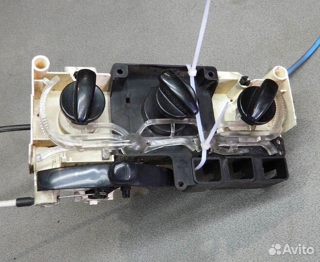 Блок управления отопителем Geely MK