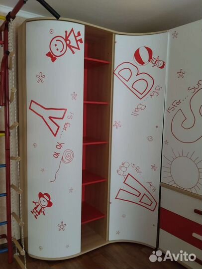 Набор мебели для детской комнаты