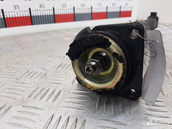 Амортизатор задний правый Volvo S60 2001