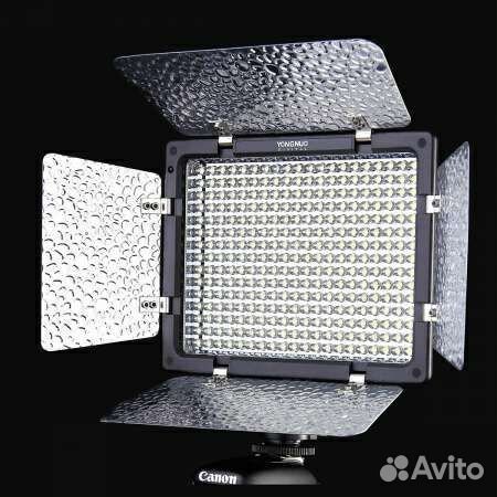 Видеосвет Yongnuo YN 300 lll 3200-5500