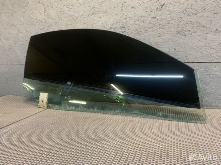 Стекло двери переднее правое Mercedes-Benz Sl500