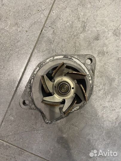 Водяная помпа, ремень грм на skoda octavia a4