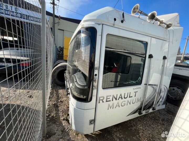 В разбор Renault Magnum DXI13