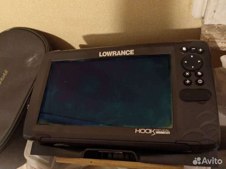 Эхолот lowrance hook reveal 9 ts