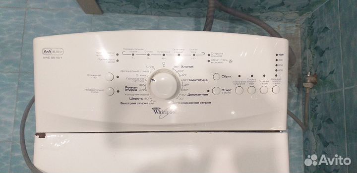 Стиральная машинка бу Whirlpool (на запчасти)