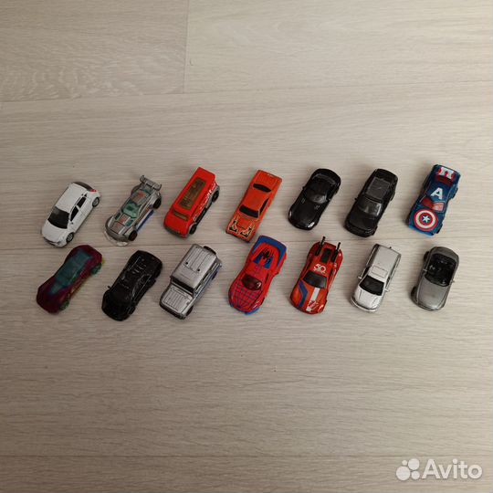 Машинки Hot wheels