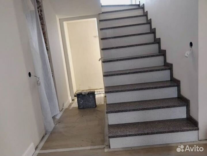 Акриловая лестница