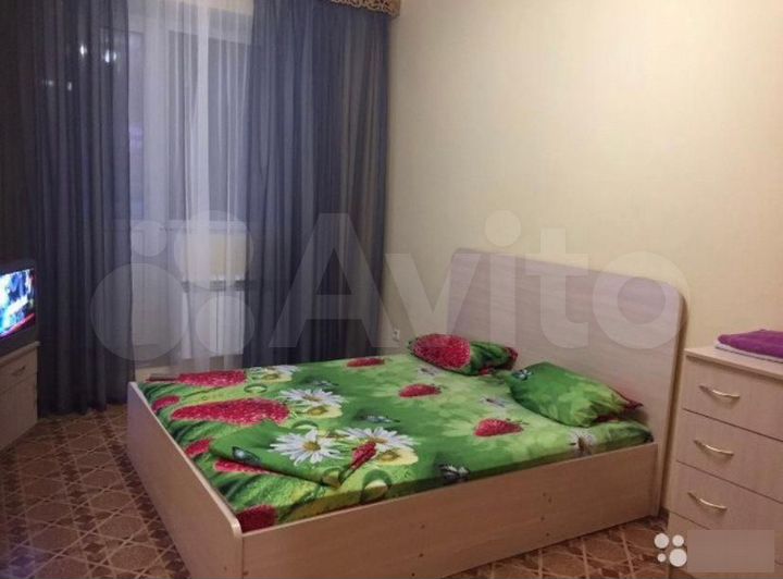 2-к. квартира, 111 м², 4/8 эт.