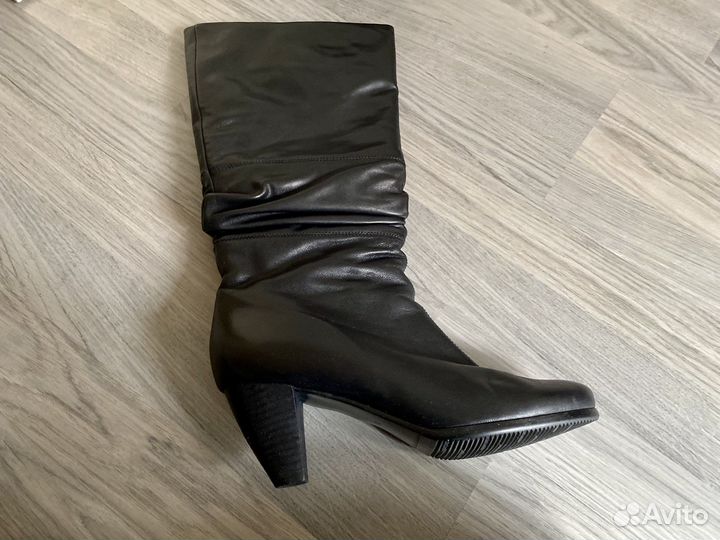 Сапоги кожаные зимние 39 натуральный мех
