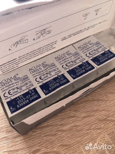 Контактные линзы Acuvue Oasys