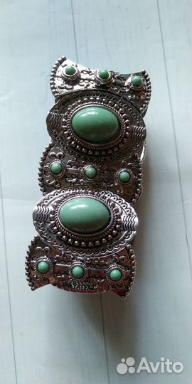 Браслеты,серьги,колье