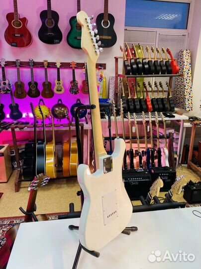 Электрогитара