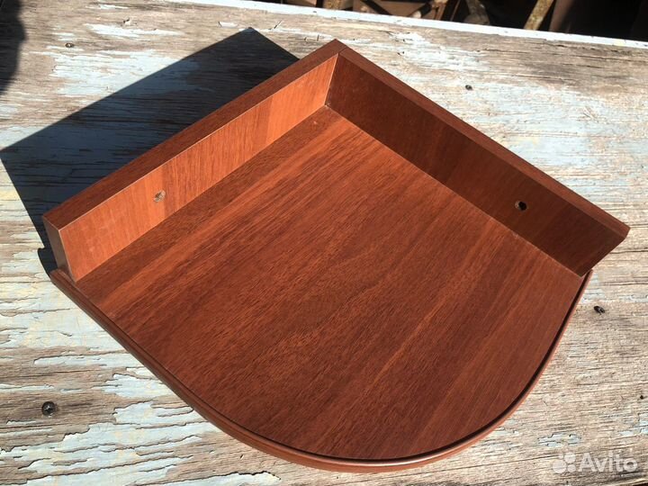 Полка угловая