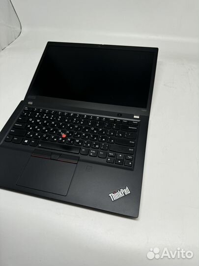 Lenovo thinkpad t490s i5-8365U 16/512